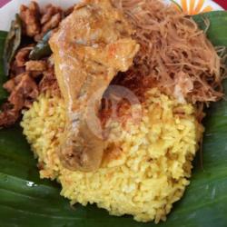 Nasi Kuning   Ayam Gulai