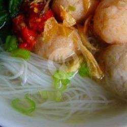 Bihun Sup Ayam Baso Ala Singapur