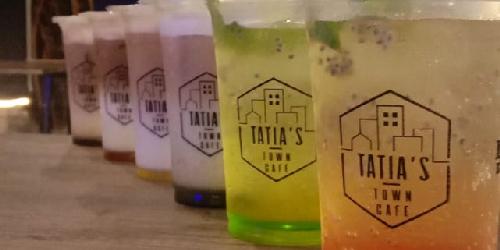 Tatia's Town Cafe, Kediri