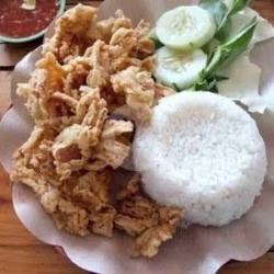 Nasi Jamur Crispy Sambal Bawang