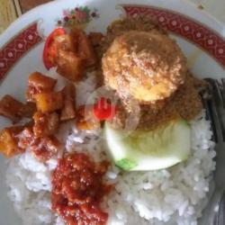 Nasi Campur Telor