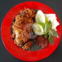 Ayam Srundeng Laos