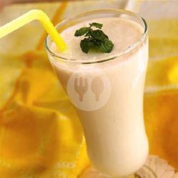 Banana Lassi