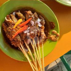 Sate Ayam Klopo