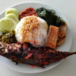 Nasi Ikan Bakar Cakalang