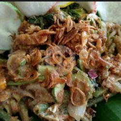 Gado Gado Telor Dadar