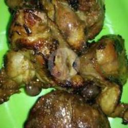 Ati Ampela Bakar