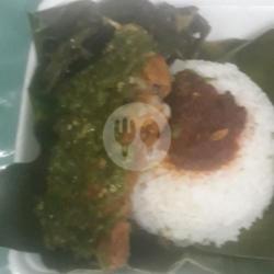 Ayam Geprek  Nasi Cabe Ijo Tahu Tempe