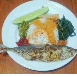 Nasi Ikan Sayur