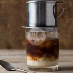 Vietnamese Coffee Iced/hot 16oz