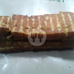 Roti Bakar Coklat Kacang Campur