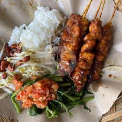 Sate Ayam Plecing Kangkung