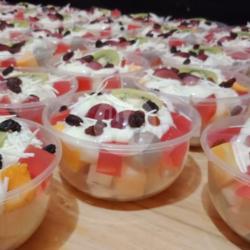 Fruits Salad Cup Sedang ( 400 Ml )