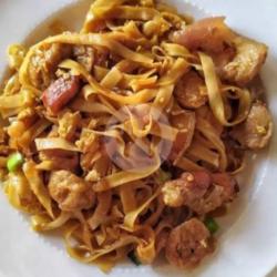 Kwetiau Goreng Bakso Ati Ampela