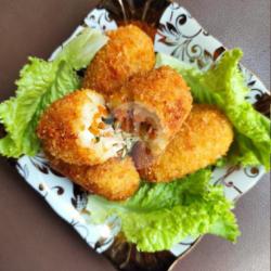 Kroket Kentang Ayam Suwir