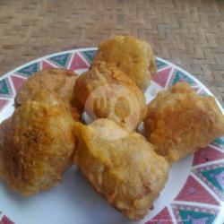 Tahu Putih Goreng Isi Cabe Rawet