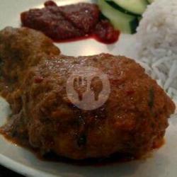 Nasi Rendang Daging Ayam