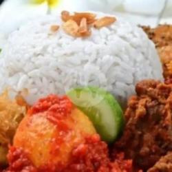 Nasi Gurih   Telur
