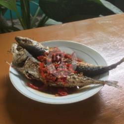 Ikan Kembung Balado