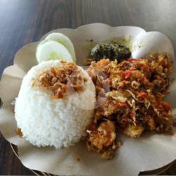 Ayam Geprek Sambal Lombok Merah   Nasi