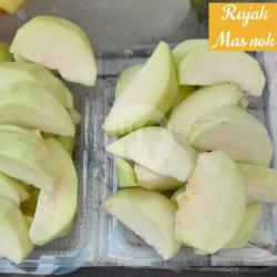 Rujak Buah Jambu Kristal