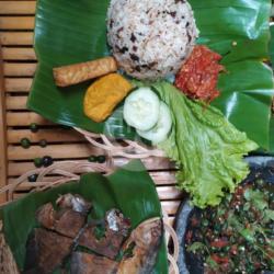 Nasi Tutug Oncom Asin Biasa