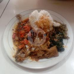Nasi Padang Ikan Kembung Goreng / Balado