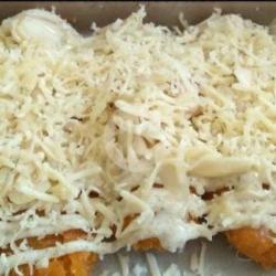 Pisang Crispy Tiramisu Keju Medium Box