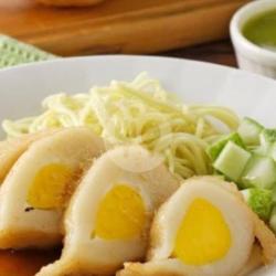 Pempek Isi Telur Kecil