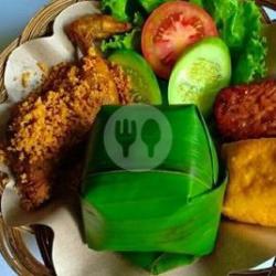 Nasi Timbel Ayam Penyet