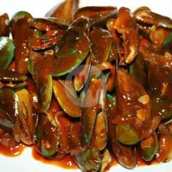 Kerang Ijo Saus Padang