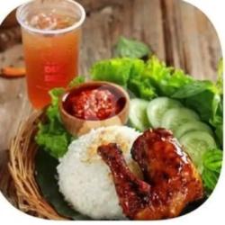 Paket Nasi Ayam Bakar Taliwang Dada/paha Es Teh Manis Legit