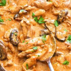 Chicken Stroganoff