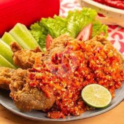 Ayam Geprek Urap