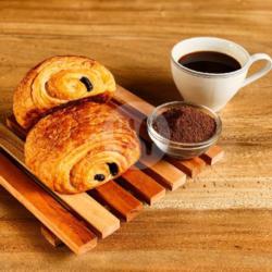 Pain Au Chocolate