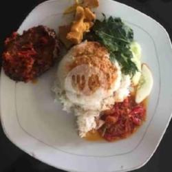 Nasi Tongkol Goreng