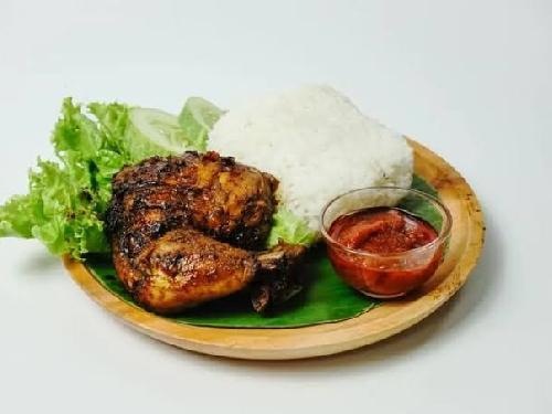 Ayam Bakar & Ayam Goreng Barokah, Puskesmas Lambau, Kec. Ciawi