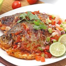 Ikan Bawal Sambel Balado