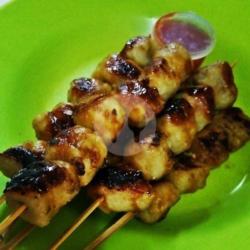 Sate Pedas Bakso Daging Dowerr Saos Delmonte