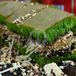 Keju Pandan Kacang Coklat Susu Sedang