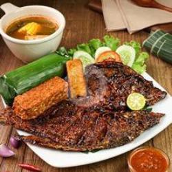 Nasi Timbel Gurame Bakar