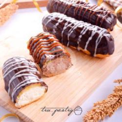 Eclair Vanilla (1 Pcs)