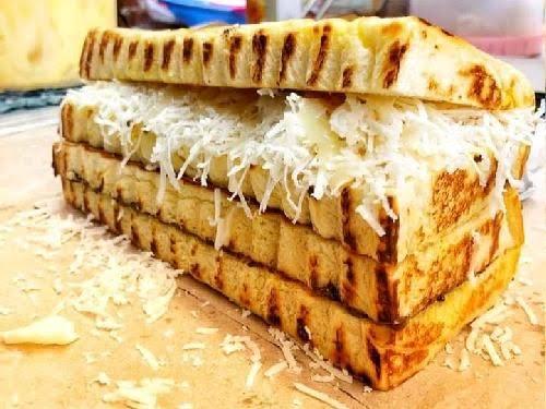 Roti Bakar Syuzumi Food, Daru - GoFood