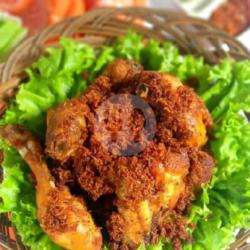 Ayam Goreng Serundeng Setengah Ekor