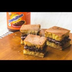 Martabak Premium Ovomaltine