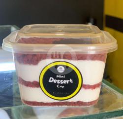 Cup Dessert Redvelvet