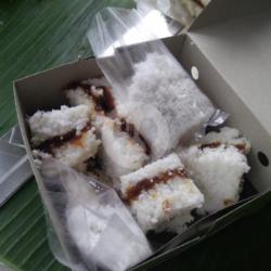 Kue Dongkal Dus Besar