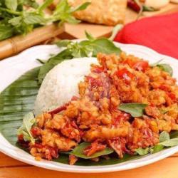 Tempe Penyet Kemangi   Nasi