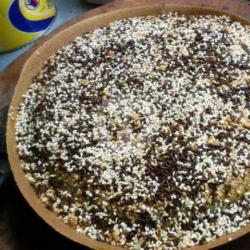 Martabak Pizza Coklat Kacang Wijen