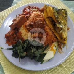 Nasi Kepala Ikan